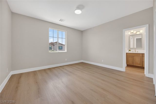 992 Cliff Castle Avenue, North Las Vegas, NV 89081