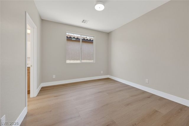 992 Cliff Castle Avenue, North Las Vegas, NV 89081