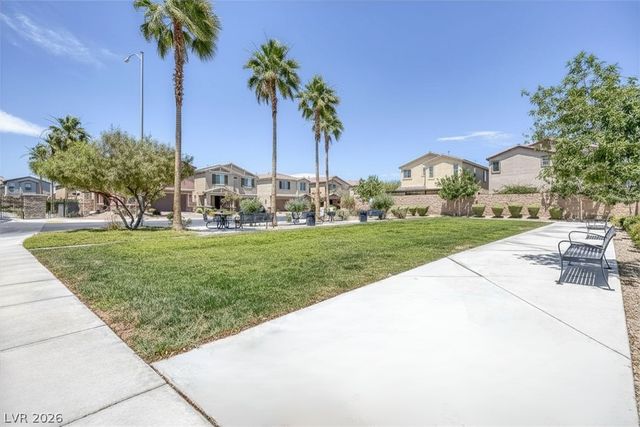 992 Cliff Castle Avenue, North Las Vegas, NV 89081