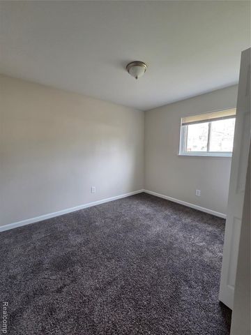 5897 Wilkie Avenue, Taylor, MI 48180