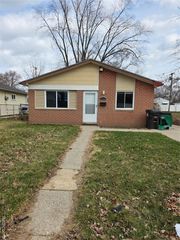 5897 Wilkie Avenue, Taylor, MI 48180
