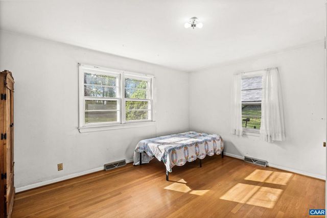 18188 LOVERS LN, Gordonsville, VA 22942