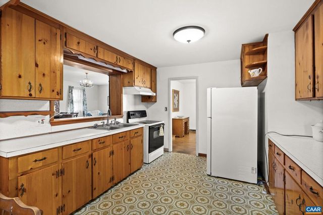 18188 LOVERS LN, Gordonsville, VA 22942