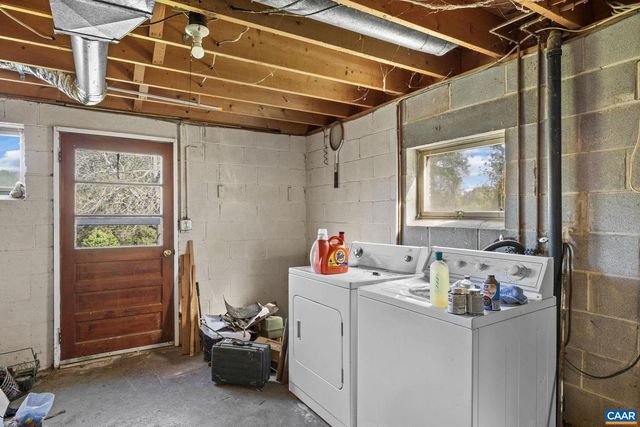 18188 LOVERS LN, Gordonsville, VA 22942
