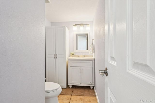 5824 S Kline Street, Littleton, CO 80127