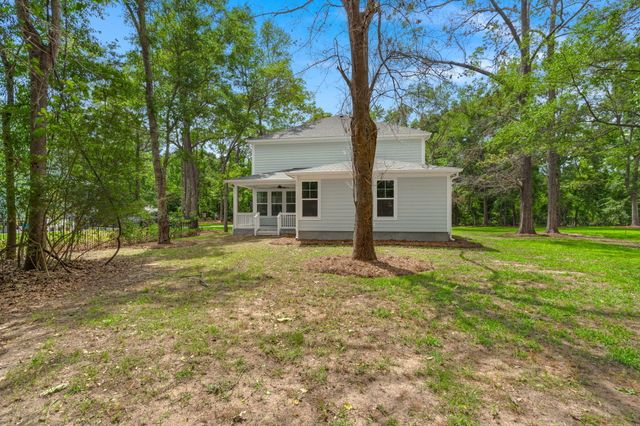 5706 Barbary Coast Road, Hollywood, SC 29449