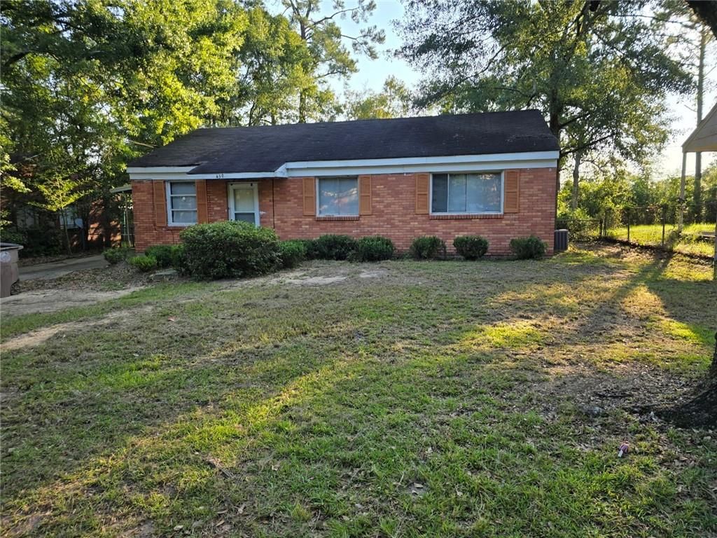 459 Seabreeze E Road, Mobile, AL 36609