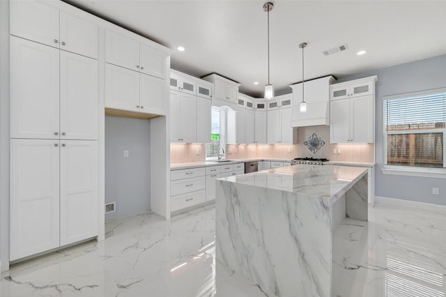 3344 Sanders Street, Houston, TX 77004