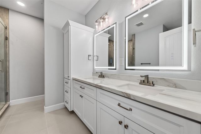 3344 Sanders Street, Houston, TX 77004