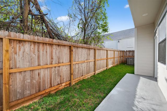 3344 Sanders Street, Houston, TX 77004