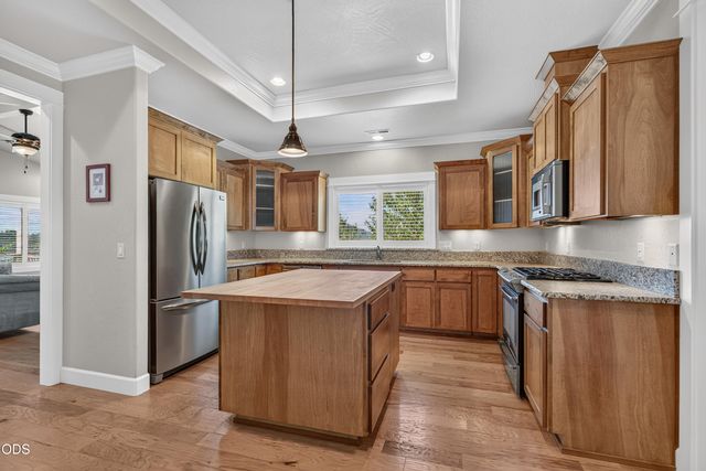 4303 Vineyard Terrace, Medford, OR 97504