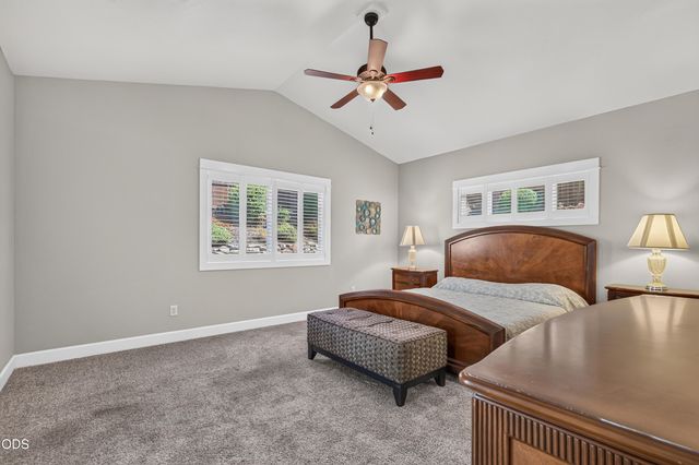 4303 Vineyard Terrace, Medford, OR 97504