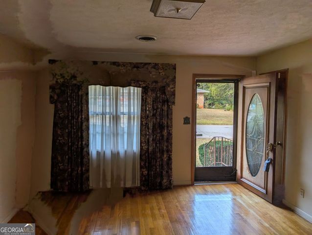 109 7th Street Street, Carrollton, GA 30117