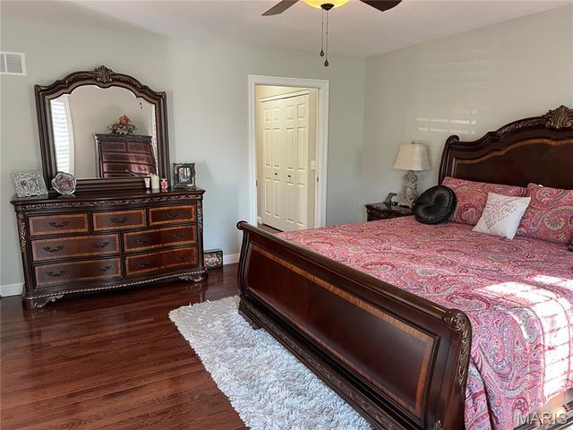 6 Hanover Hills Court, St Charles, MO 63301