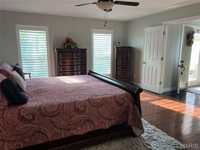6 Hanover Hills Court, St Charles, MO 63301