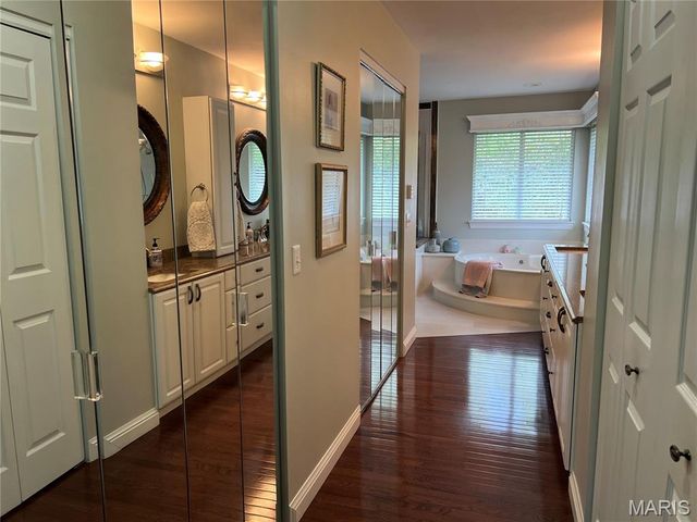 6 Hanover Hills Court, St Charles, MO 63301