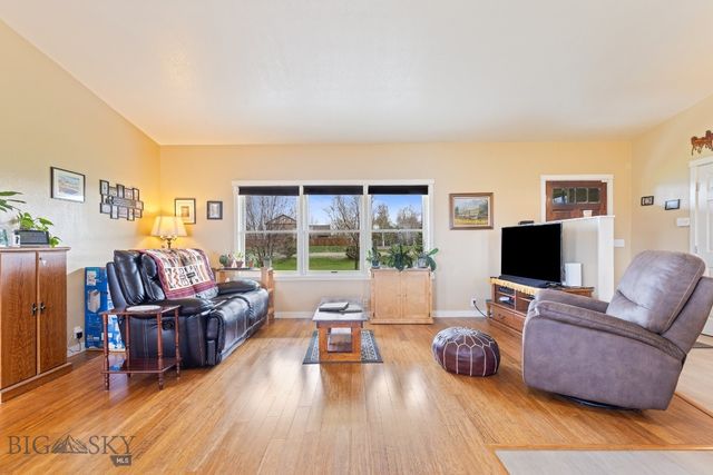 3270 Thorpe Road, Belgrade, MT 59714