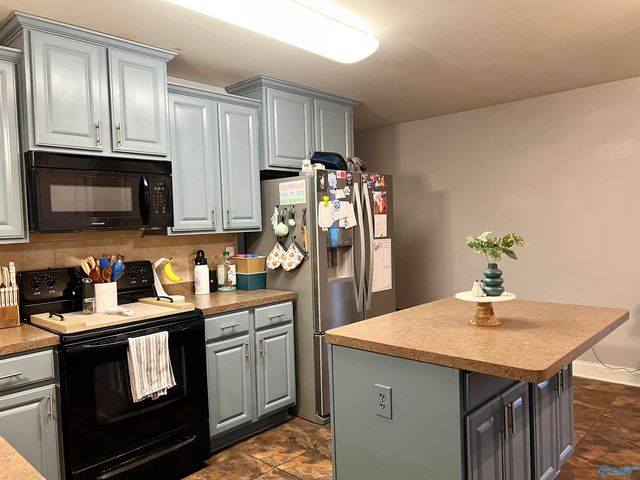 176 Fields Pond Drive, Madison, AL 35756