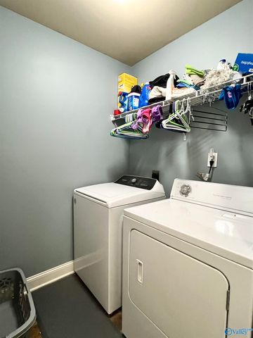 176 Fields Pond Drive, Madison, AL 35756