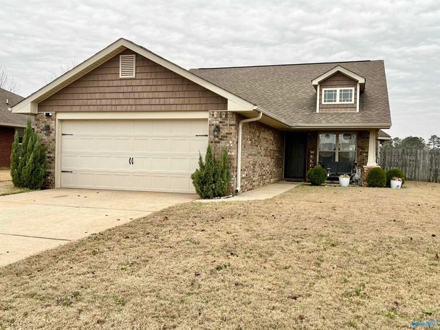 176 Fields Pond Drive, Madison, AL 35756