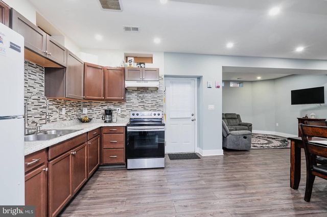 112 KING EDWARD CT, Culpeper, VA 22701