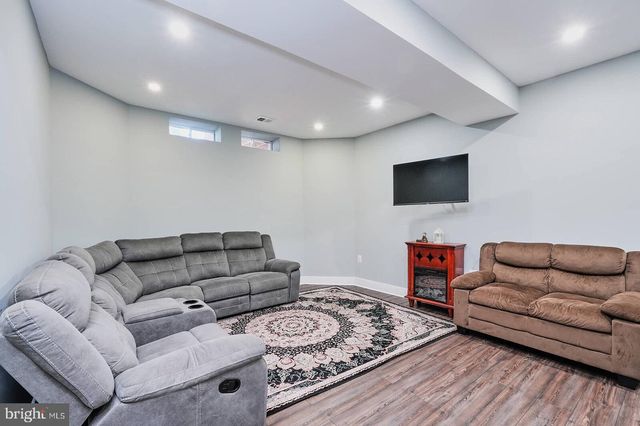 112 KING EDWARD CT, Culpeper, VA 22701