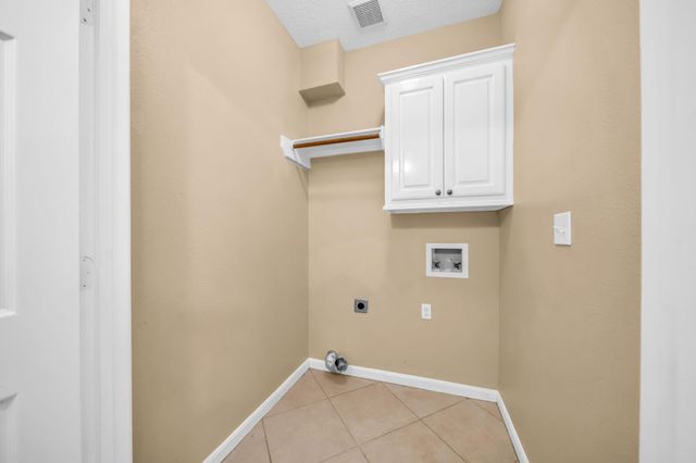 1213 Oxon Run, Montgomery, TX 77316