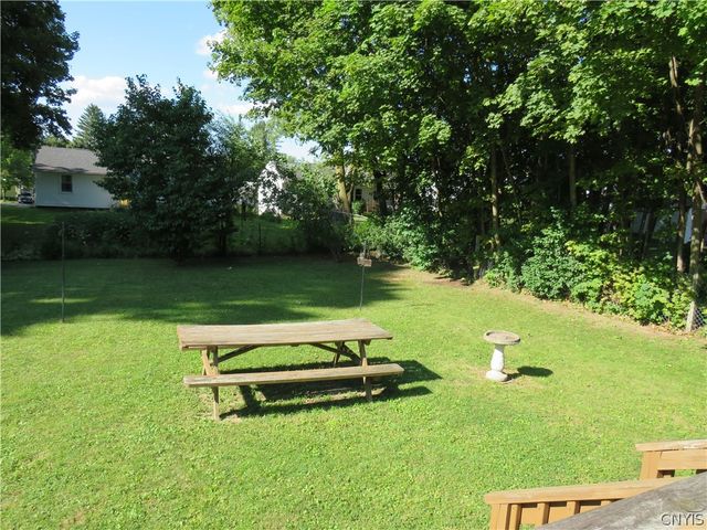 212 Jane Drive, Camillus, NY 13219
