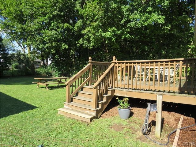 212 Jane Drive, Camillus, NY 13219