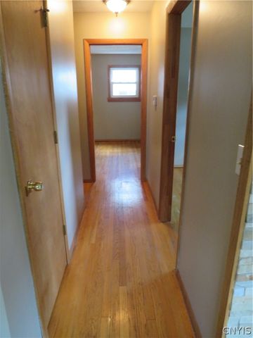 212 Jane Drive, Camillus, NY 13219