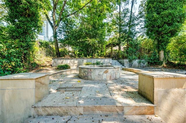 790 Martina NE Drive, Atlanta, GA 30305