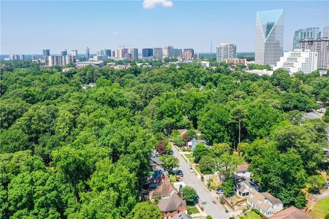 790 Martina NE Drive, Atlanta, GA 30305