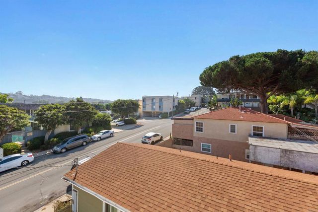 2714 Camulos Street, San Diego, CA 92107