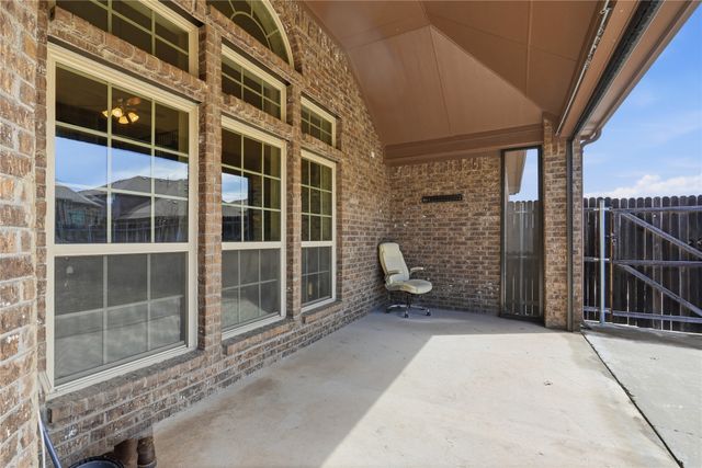 1808 River Run Drive, Desoto, TX 75115