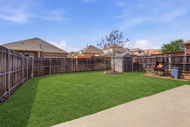 1808 River Run Drive, Desoto, TX 75115