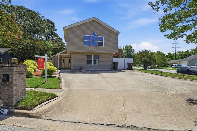 501 Thornloe Ln LN, Chesapeake, VA 23320