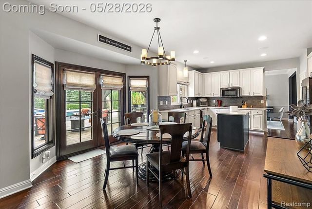 48056 River Way Court, Canton, MI 48187