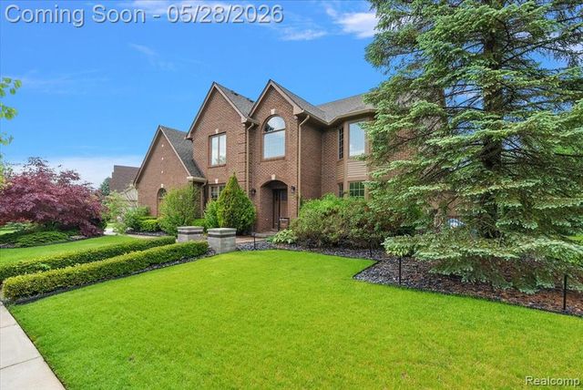 48056 River Way Court, Canton, MI 48187