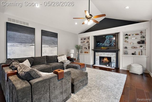 48056 River Way Court, Canton, MI 48187