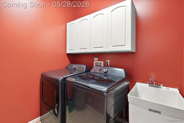 48056 River Way Court, Canton, MI 48187