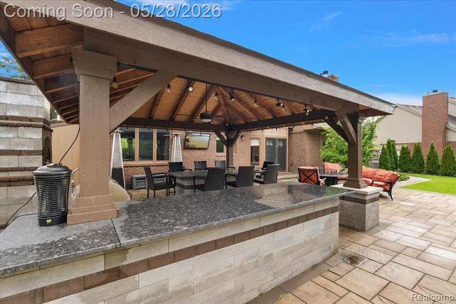 48056 River Way Court, Canton, MI 48187