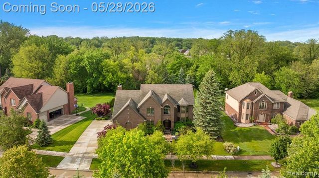 48056 River Way Court, Canton, MI 48187
