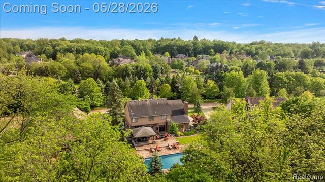 48056 River Way Court, Canton, MI 48187