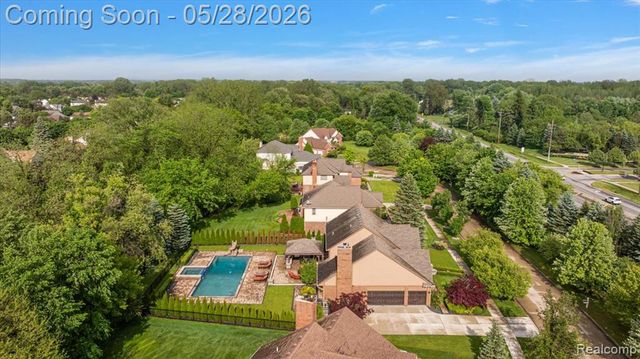 48056 River Way Court, Canton, MI 48187