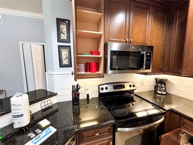 1501 NORTHERN HARRIER WAY 101, Reunion, FL 34747