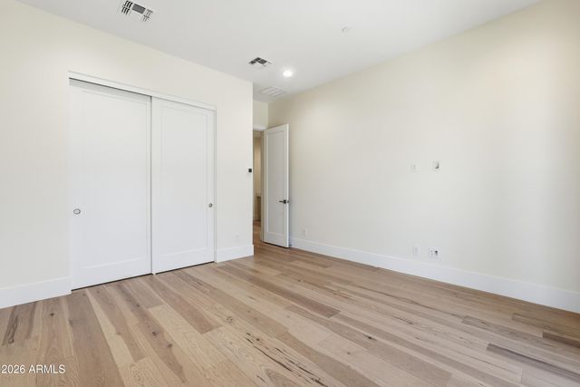 2664 E LONGHORN Court, Gilbert, AZ 85297