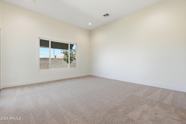 2664 E LONGHORN Court, Gilbert, AZ 85297