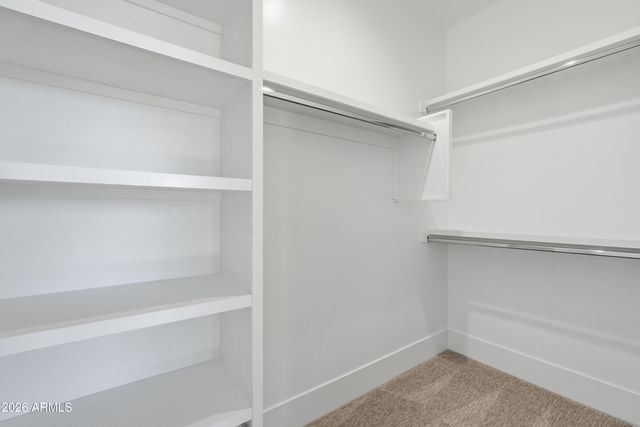 2664 E LONGHORN Court, Gilbert, AZ 85297