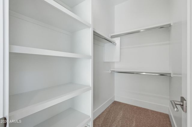 2664 E LONGHORN Court, Gilbert, AZ 85297