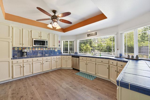 3283 Cambridge Rd, Cameron Park, CA 95682